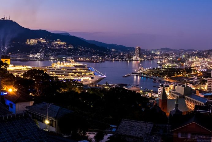 グラバースカイロード展望所からの新世界三大夜景、長崎の夜景