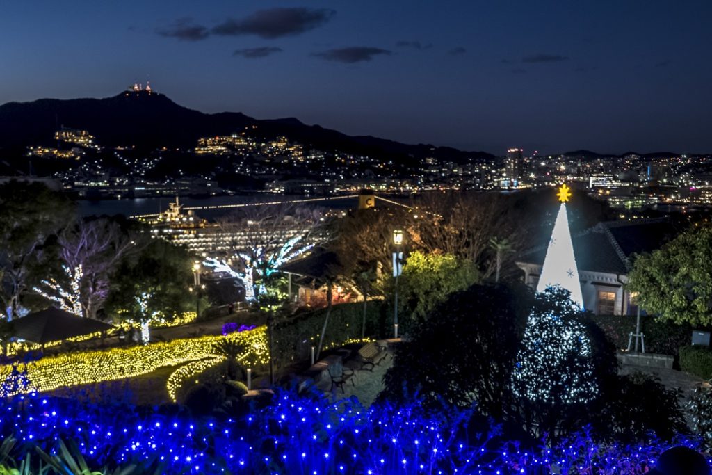 グラバー園、旧三菱第2ドックハウス前展望所からの長崎の夜景