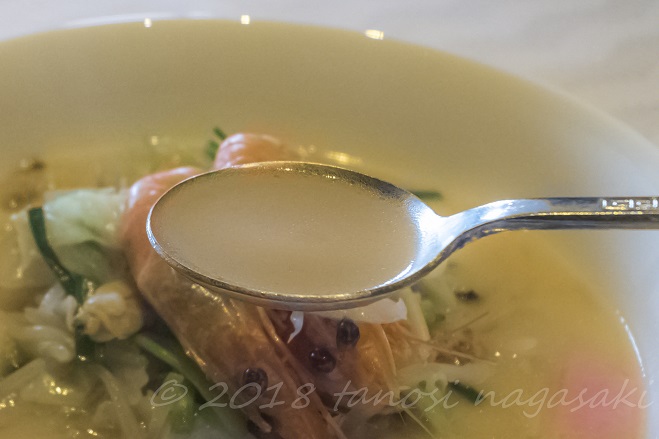 中国料理 桃林（ホテルニュー長崎）のちゃんぽんのスープ