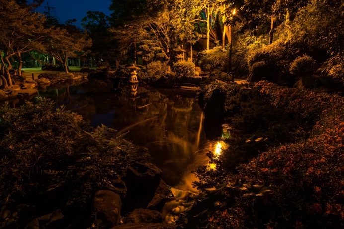 長崎公園の池（日本最古の噴水[復元]）