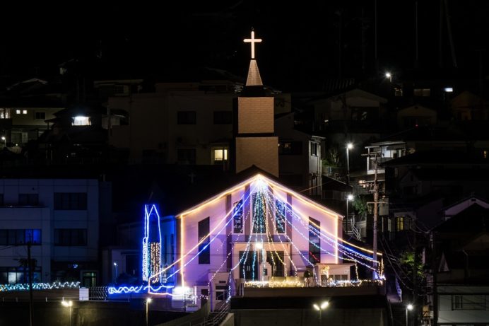 飽の浦教会 (飽の浦町)のクリスマスイルミネーション
