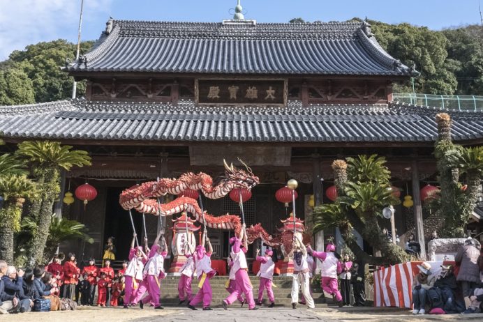 長崎ランタンフェスティバル（興福寺）の龍踊り