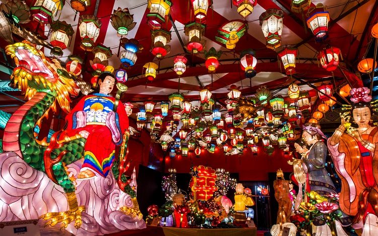 長崎ランタンフェスティバル 新地中華街 湊公園を 満喫する極意