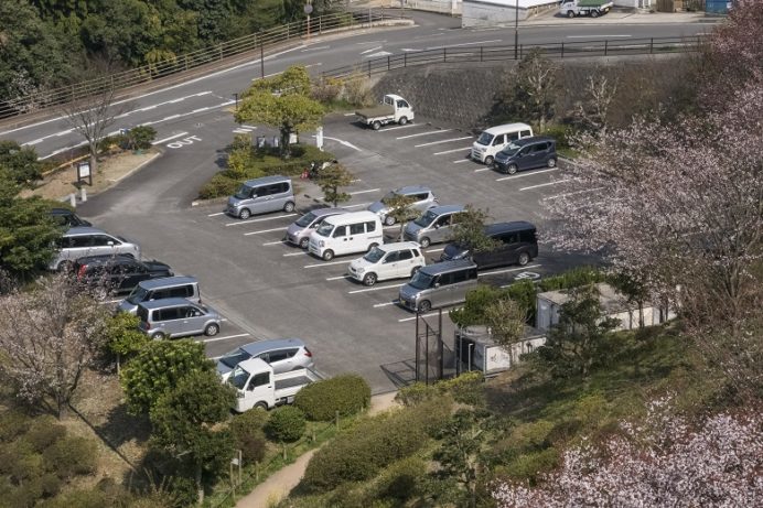 中尾城公園（長崎県西彼杵郡長与町）の駐車場