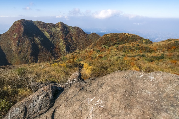 雲仙岳登山道（長崎県島原半島）、普賢岳頂上