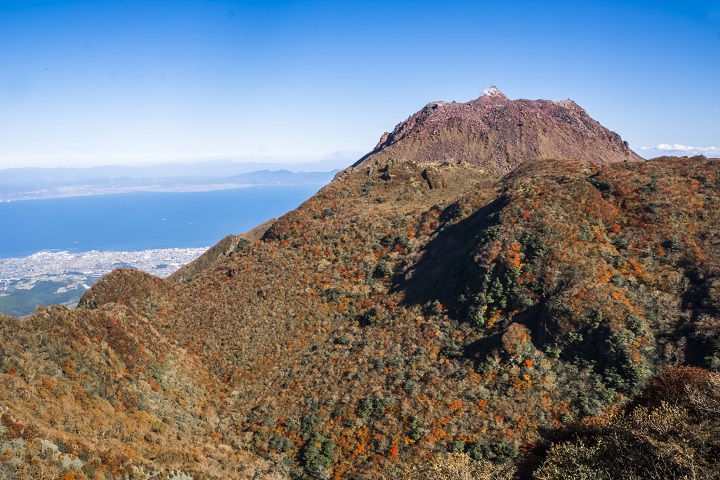 雲仙岳登山道（長崎県島原半島）、国見岳の紅葉