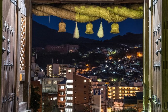 諏訪神社・長坂の夜景【彦山をのぞむ情趣溢れたSPOT】