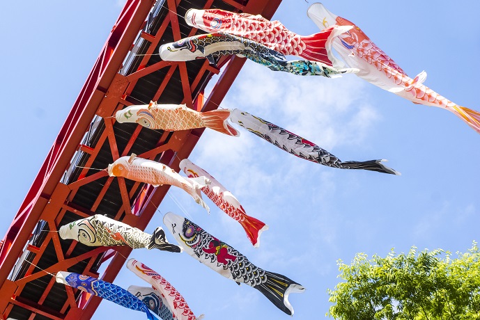 中尾城公園（長崎県西彼杵郡長与町）の鯉のぼり（こいのぼり）