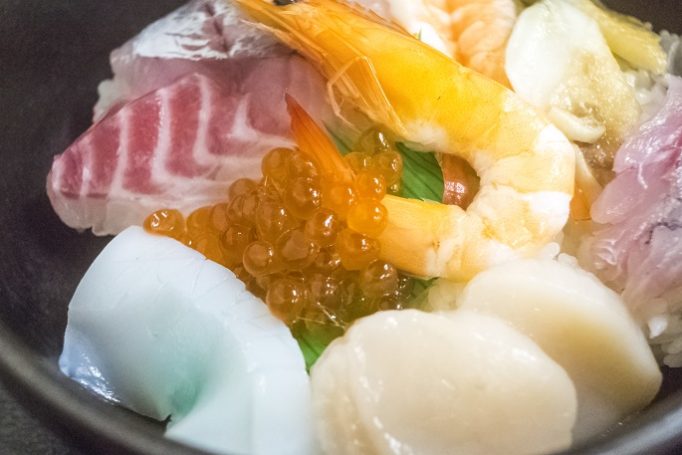 浜康（濱中水産）、長崎市新大工町の海鮮丼定食