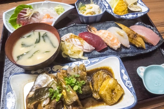 寿司・割烹 かつら（長崎市桜馬場、新大工地区）の海鮮まつり定食