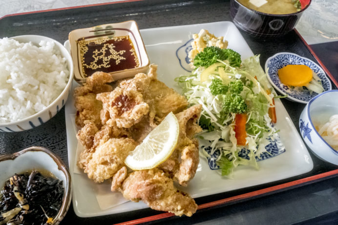 お食事処 いち望（長崎市以下宿町）、鶏のから揚げ定食、ご飯、ライス