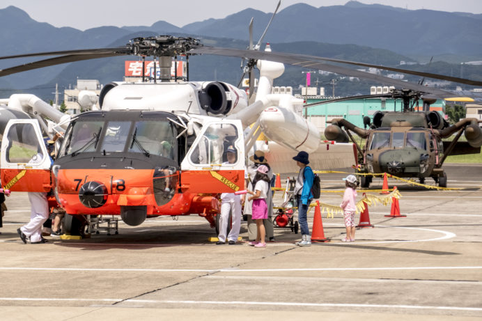 大村航空基地祭2018（長崎県大村市）、海上自衛隊、UH-60J