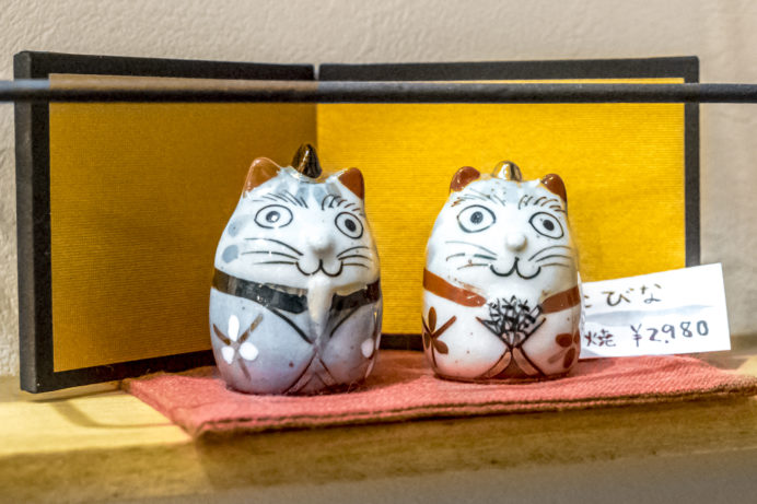 長崎尾曲がり猫神社（長崎市銀屋町）