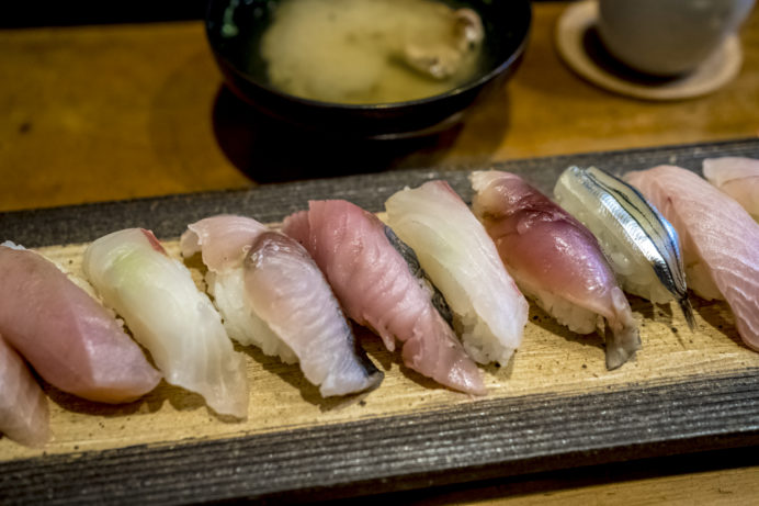 魚たつ 江戸町店（長崎市江戸町）、お寿司15貫セット